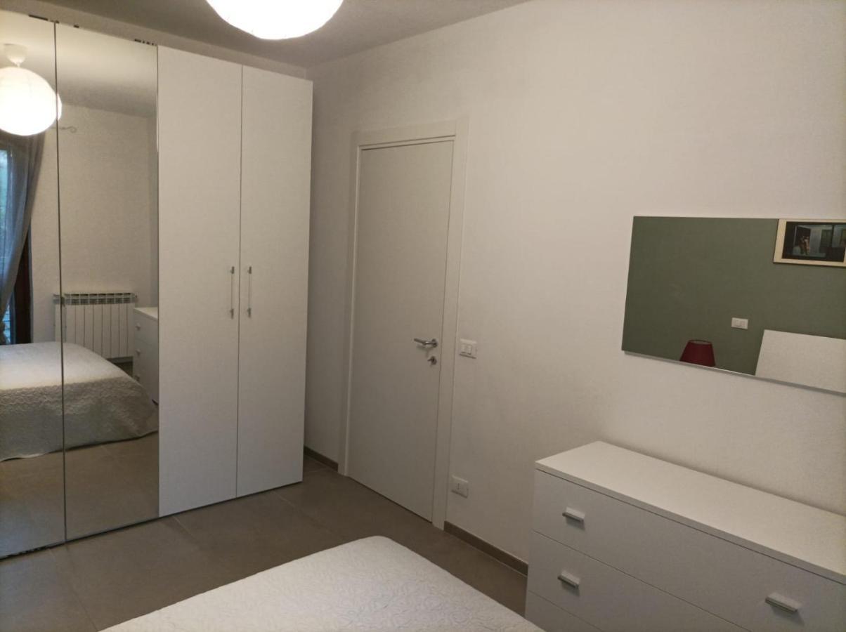 Caky'S House Apartment Desenzano del Garda Luaran gambar